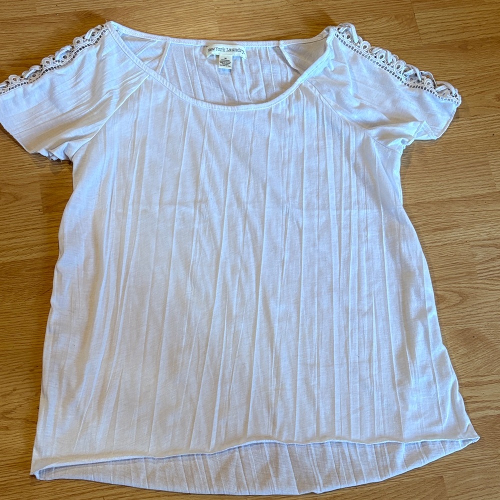 New York & Company White Short Sleeve Knit Top with Crochet Trim